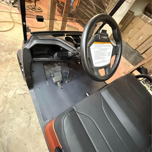 2022 Yamaha Gas EFI QT Atomic Matte Orange