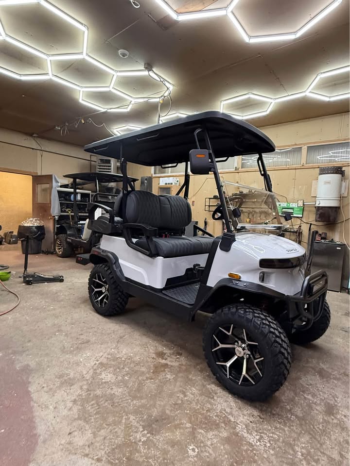Denago Nomad XL Lithium Golf Cart New