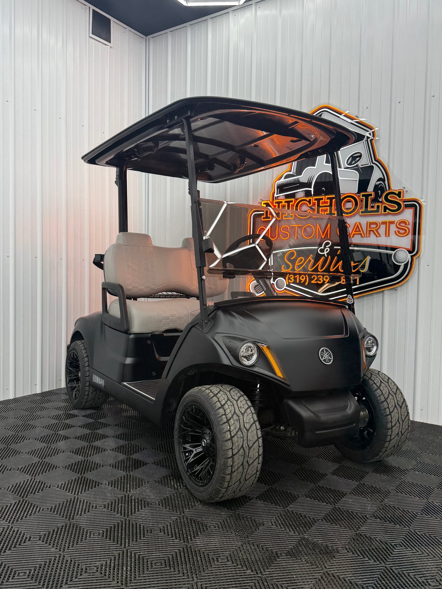 Yamaha Gas EFI 2022 Matte Black(Luxury Seat & Street Legal Kit