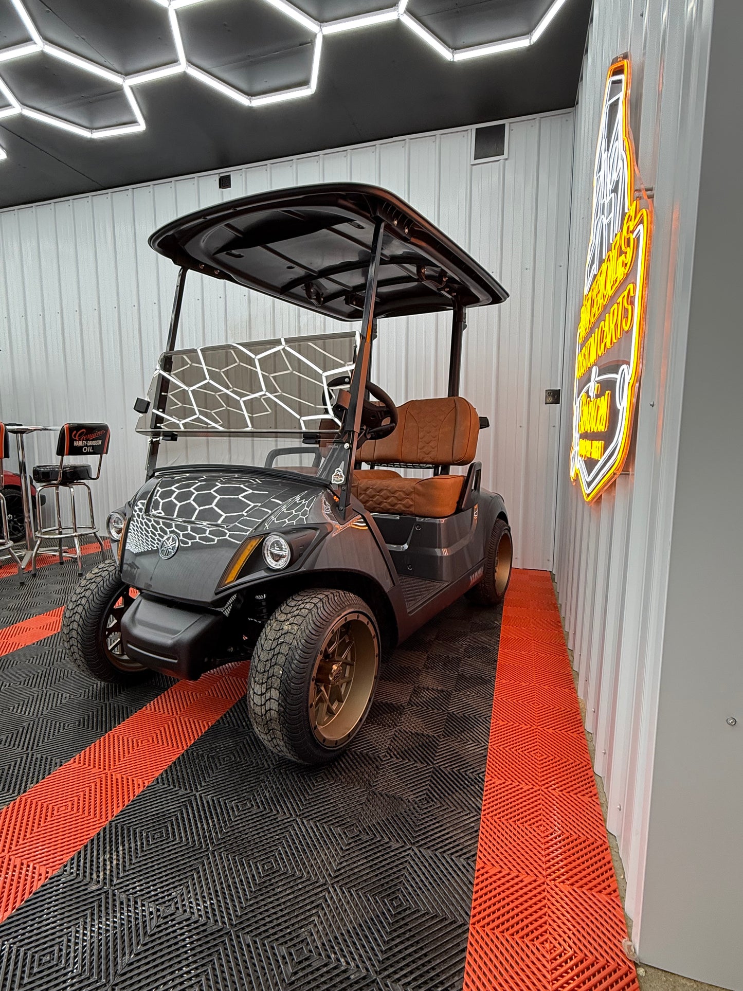 2022 Yamaha Gas EFI (Carbon Grey)Street Legal Kit & Luxury Seat