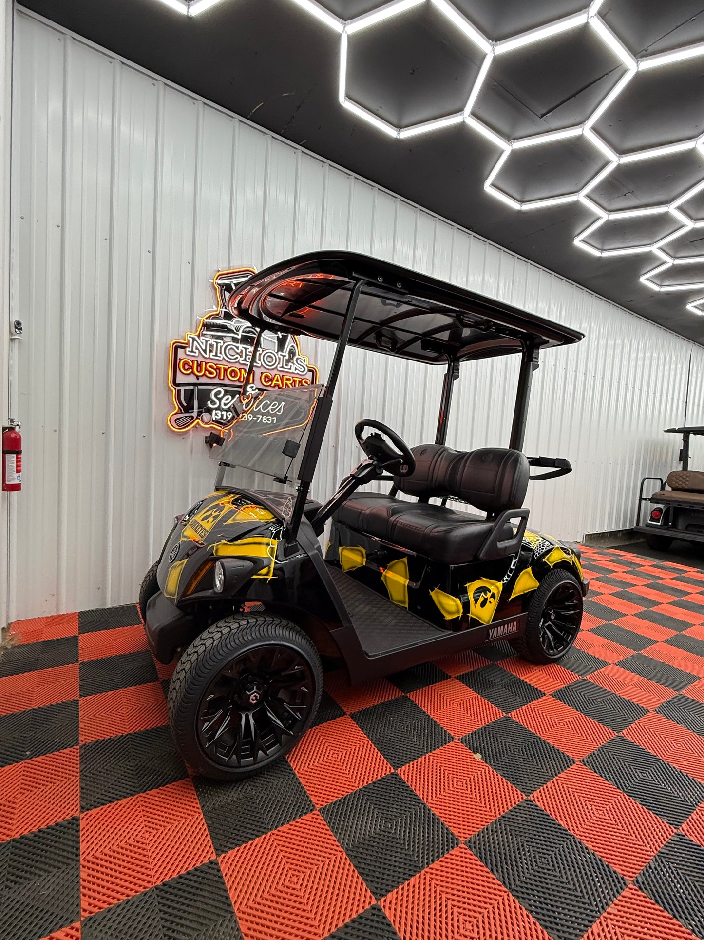 2022 Yamaha Gas EFI QT(Iowa Hawkeye Edition)