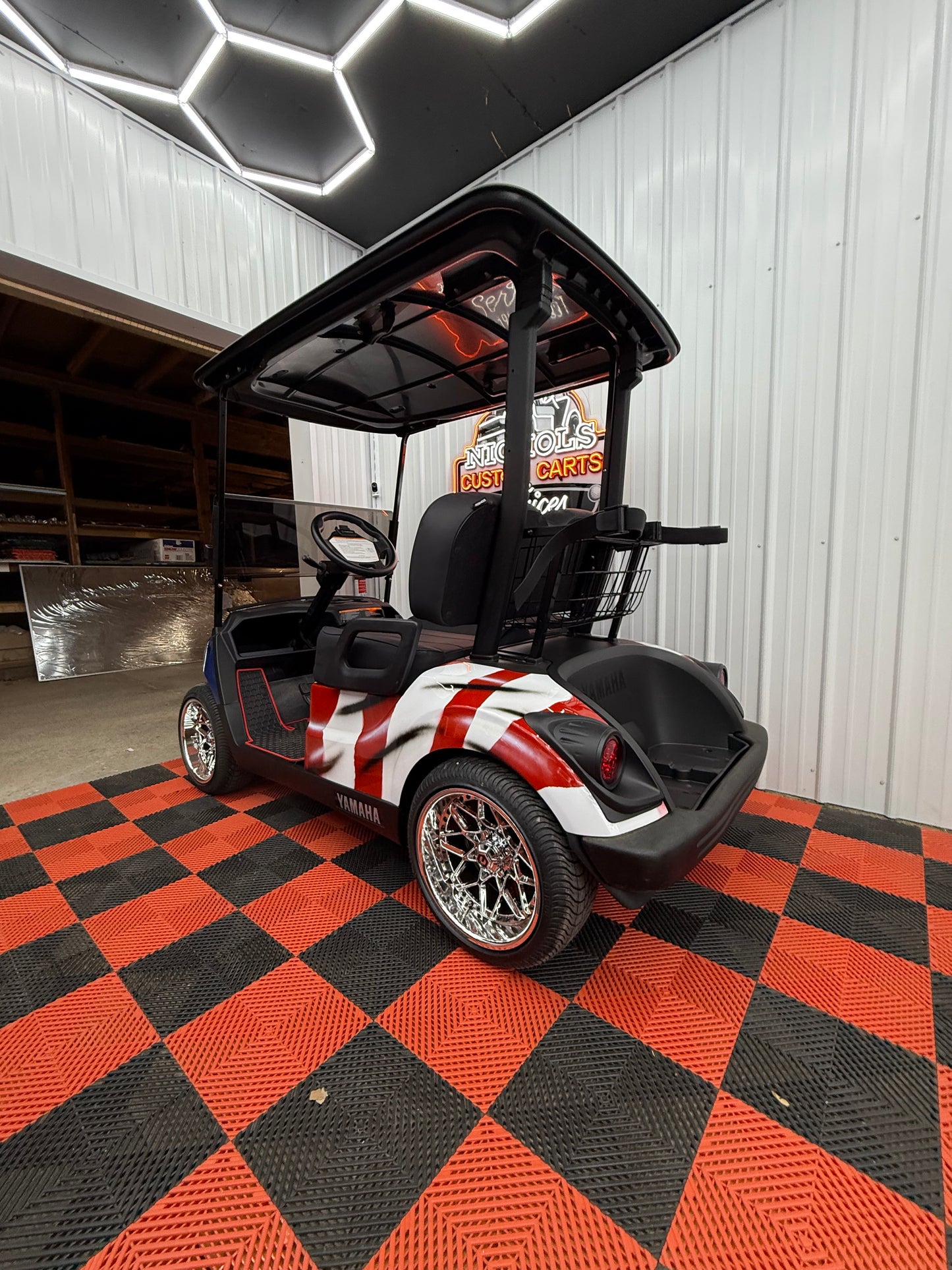 Yamaha Gas EFI QT(American Flag Edition) Luxury Seat & Street Legal Kit