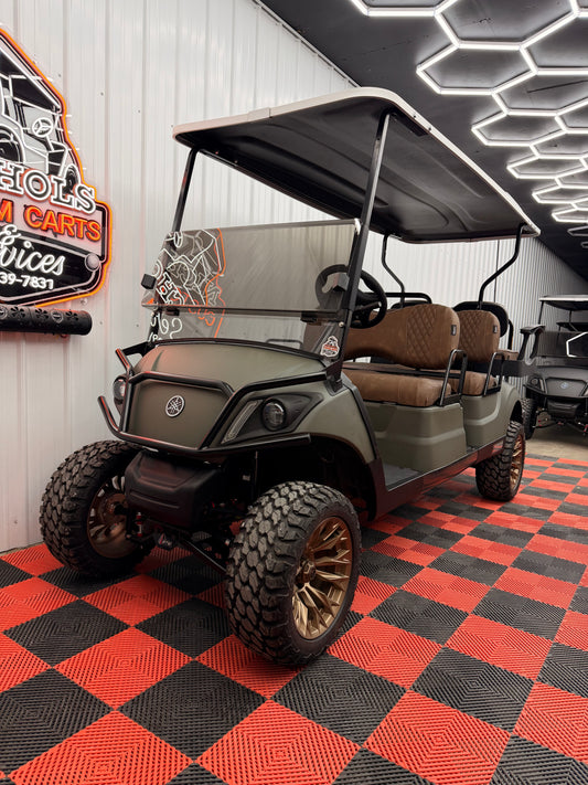 Yamaha Gas EFI QT PTV 6 Passenger