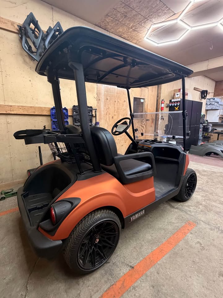2022 Yamaha AC Lithium Golf Cart (Atomic Matte Orange)