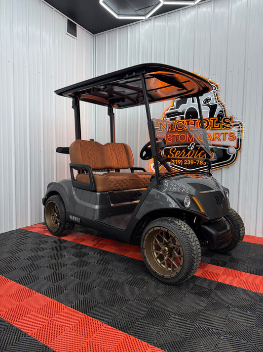 2022 Yamaha Gas EFI (Carbon Grey)Street Legal Kit & Luxury Seat