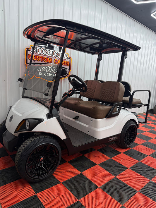 2022 Yamaha Gas EFI QT Pearl White(Luxury Seat & Street Legal Kit) 4 Passenger