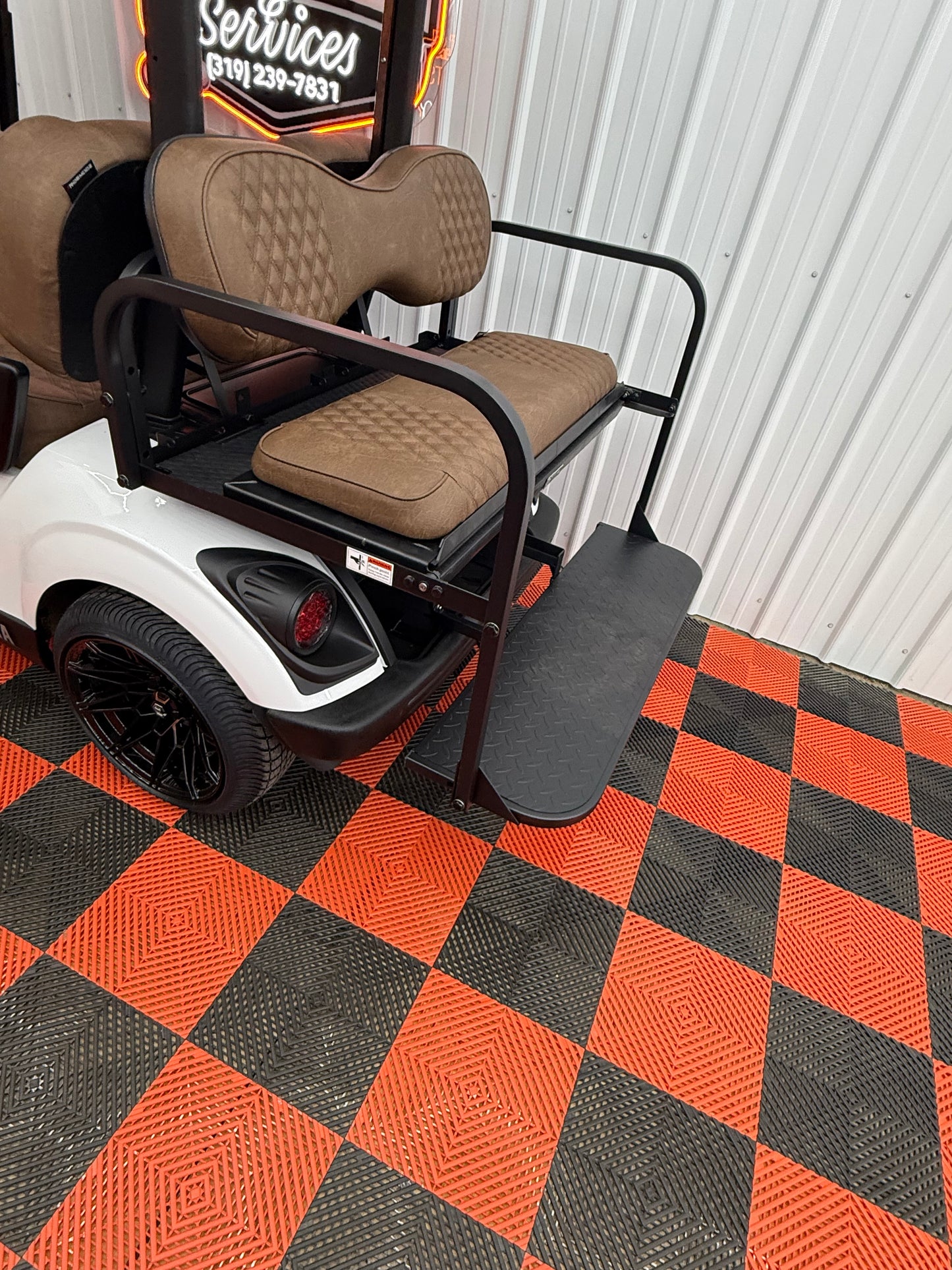 2022 Yamaha Gas EFI QT Pearl White(Luxury Seat & Street Legal Kit) 4 Passenger
