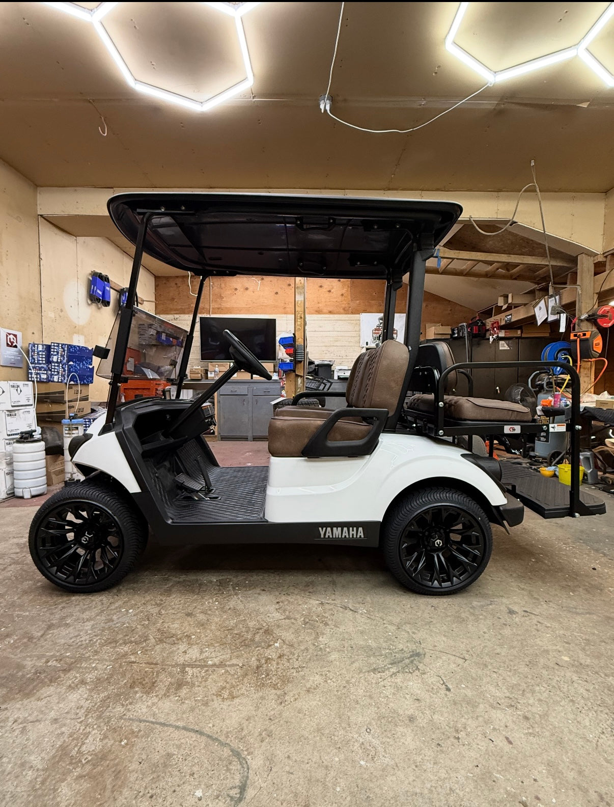 Yamaha 2023 PTV AC Lithium Golf Cart(Loaded & Luxury) NEW