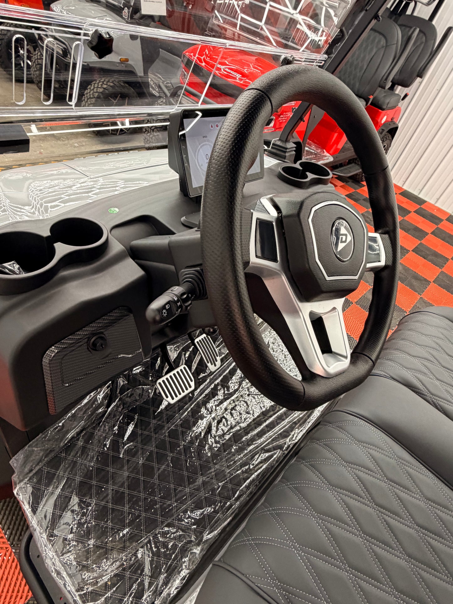 2025 Denago Rover XL6 Passenger Golf Cart Lithium White  (36 0% Financing Available)