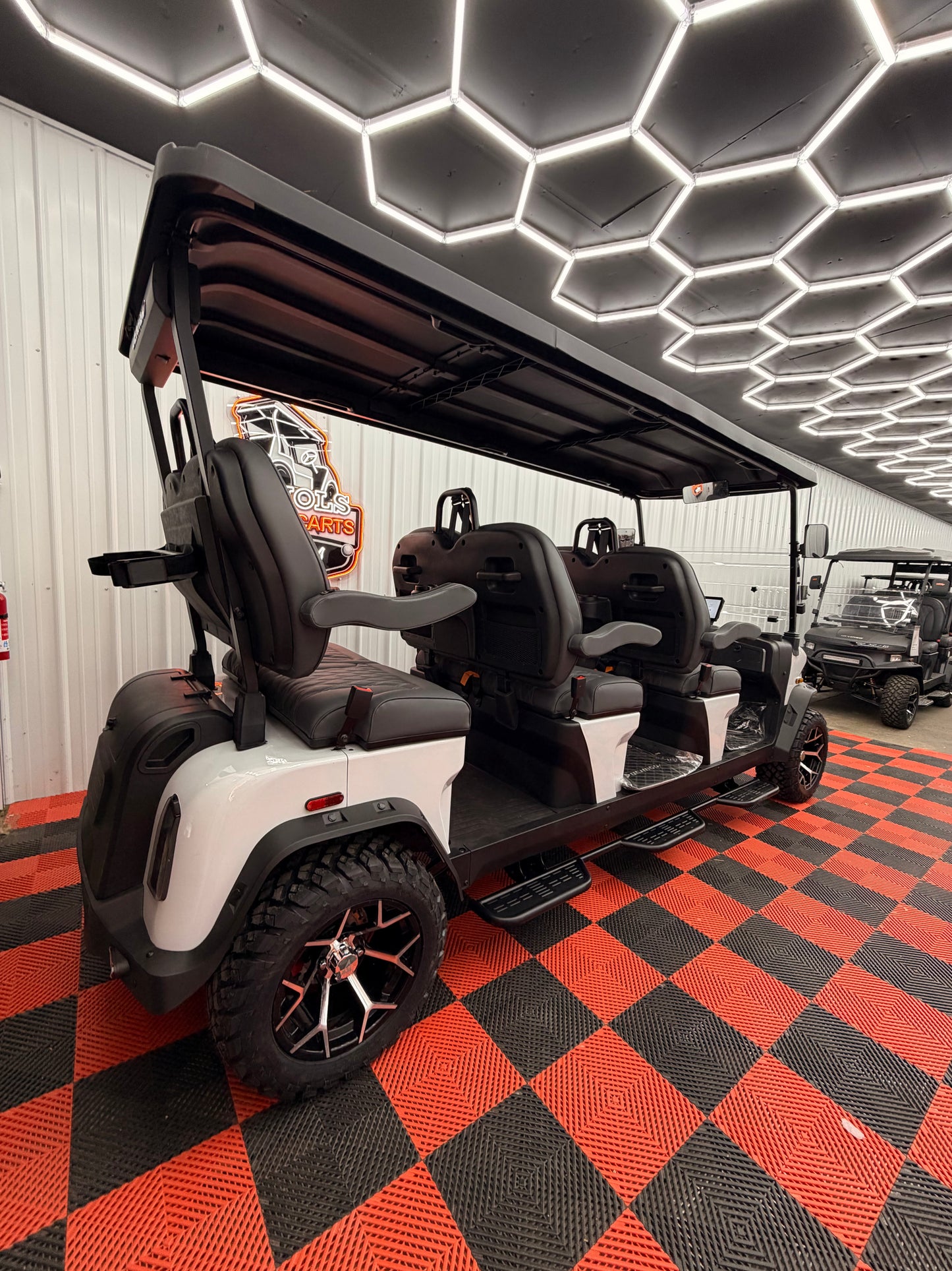 2025 Denago Rover XXL 6 Passenger(36m 0% Financing Available)