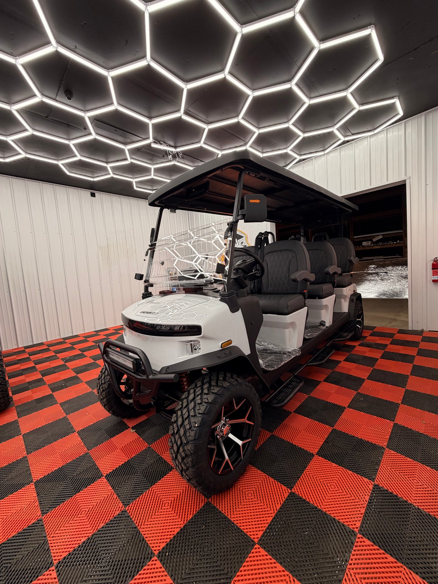 2025 Denago Rover XXL 6 Passenger(36m 0% Financing Available)