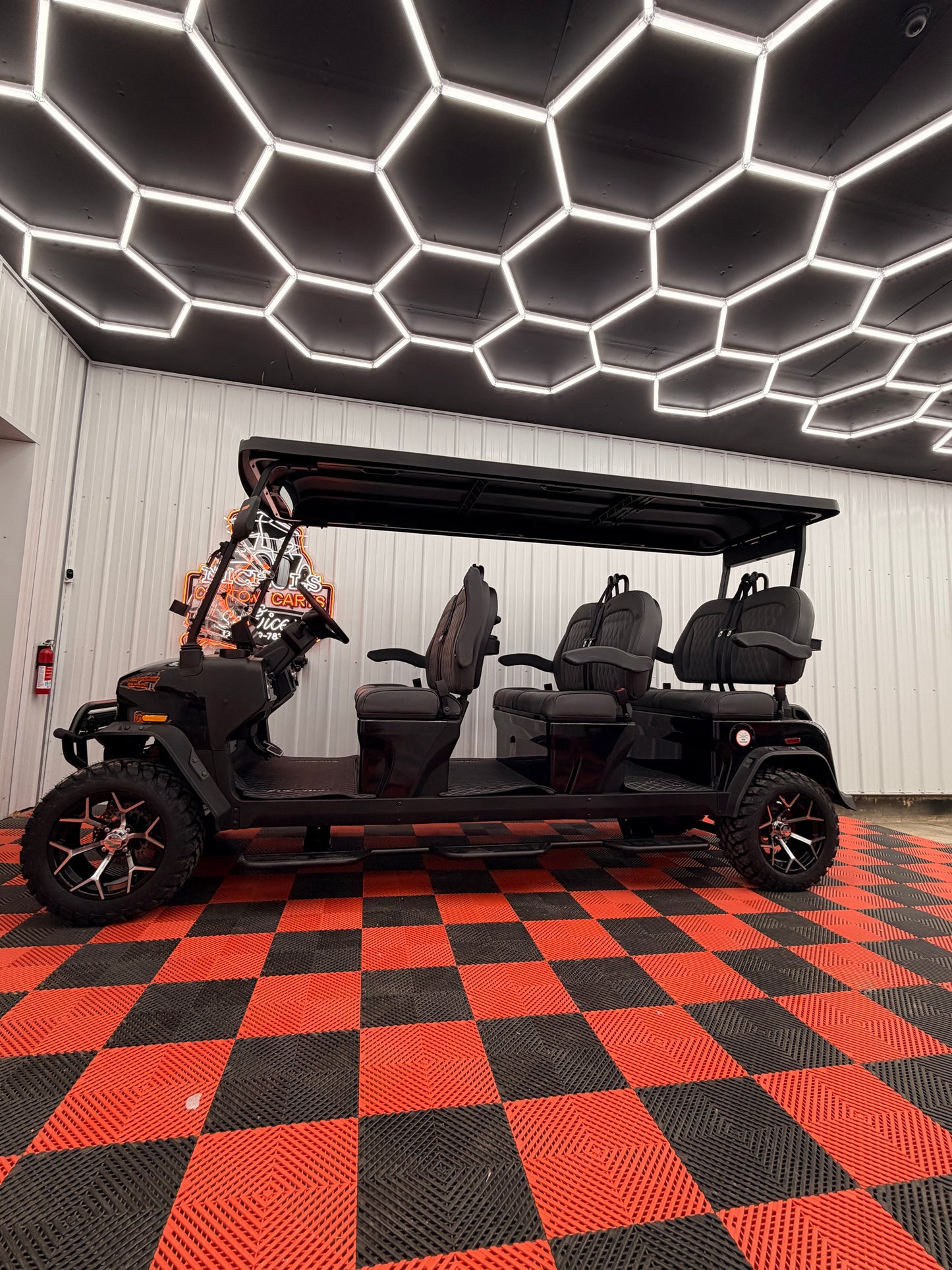 2025 Denago Rover XXL 6 Passenger Golf Cart Lithium BLACK (36m 0% Financing Available)