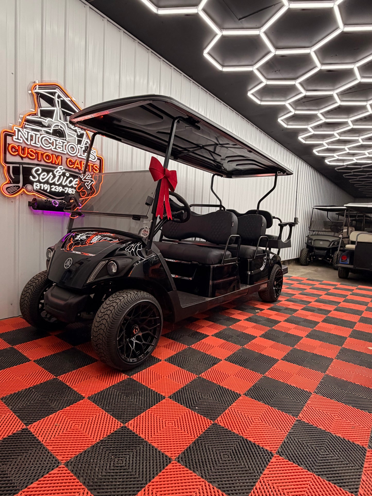 Yamaha Gas EFI QT PTV 6 Passenger Golf Cart