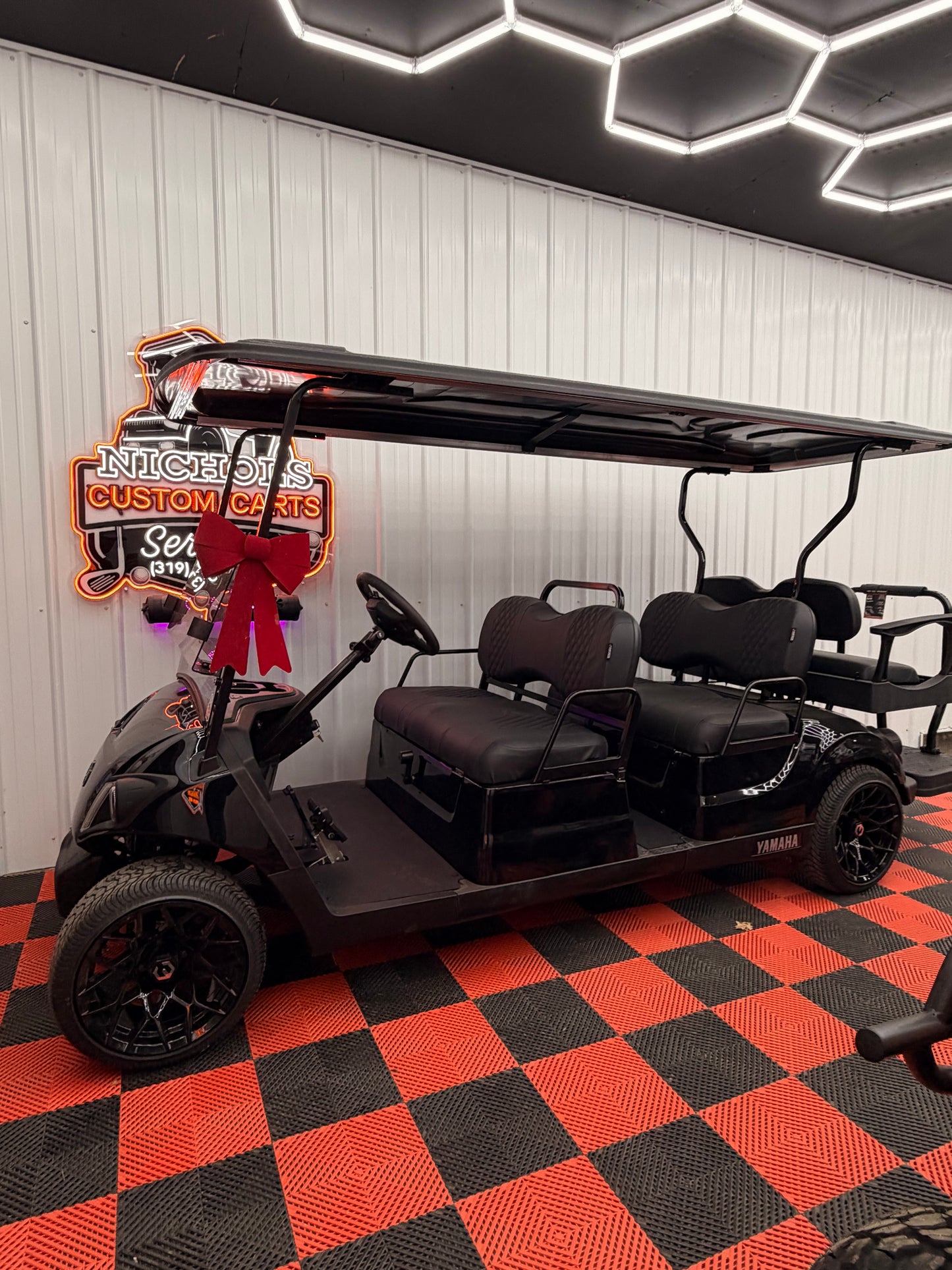 Yamaha Gas EFI QT PTV 6 Passenger Golf Cart