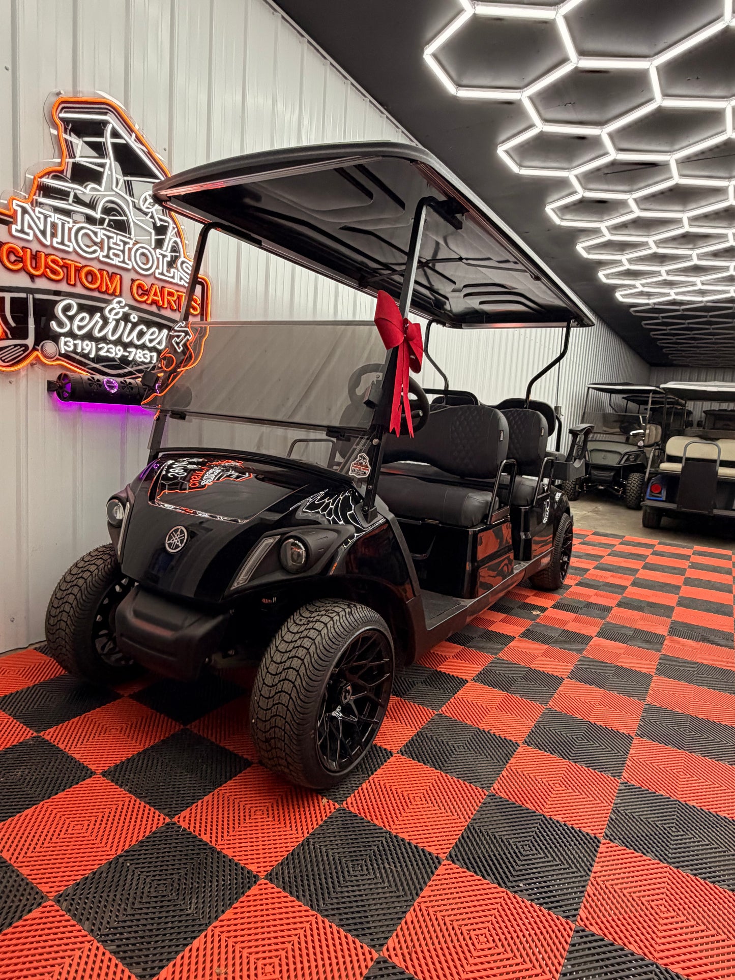 Yamaha Gas EFI QT PTV 6 Passenger Golf Cart