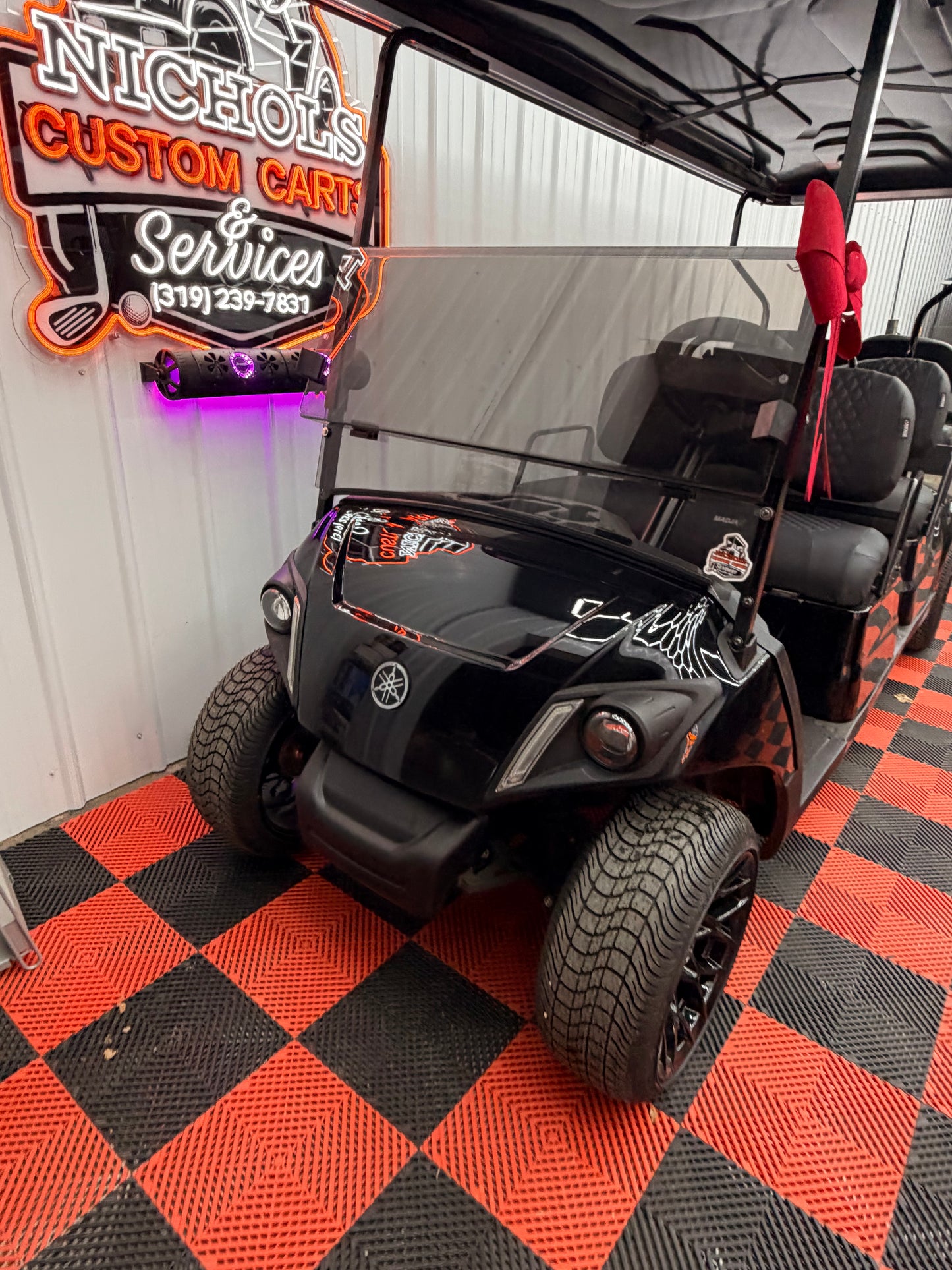 Yamaha Gas EFI QT PTV 6 Passenger Golf Cart