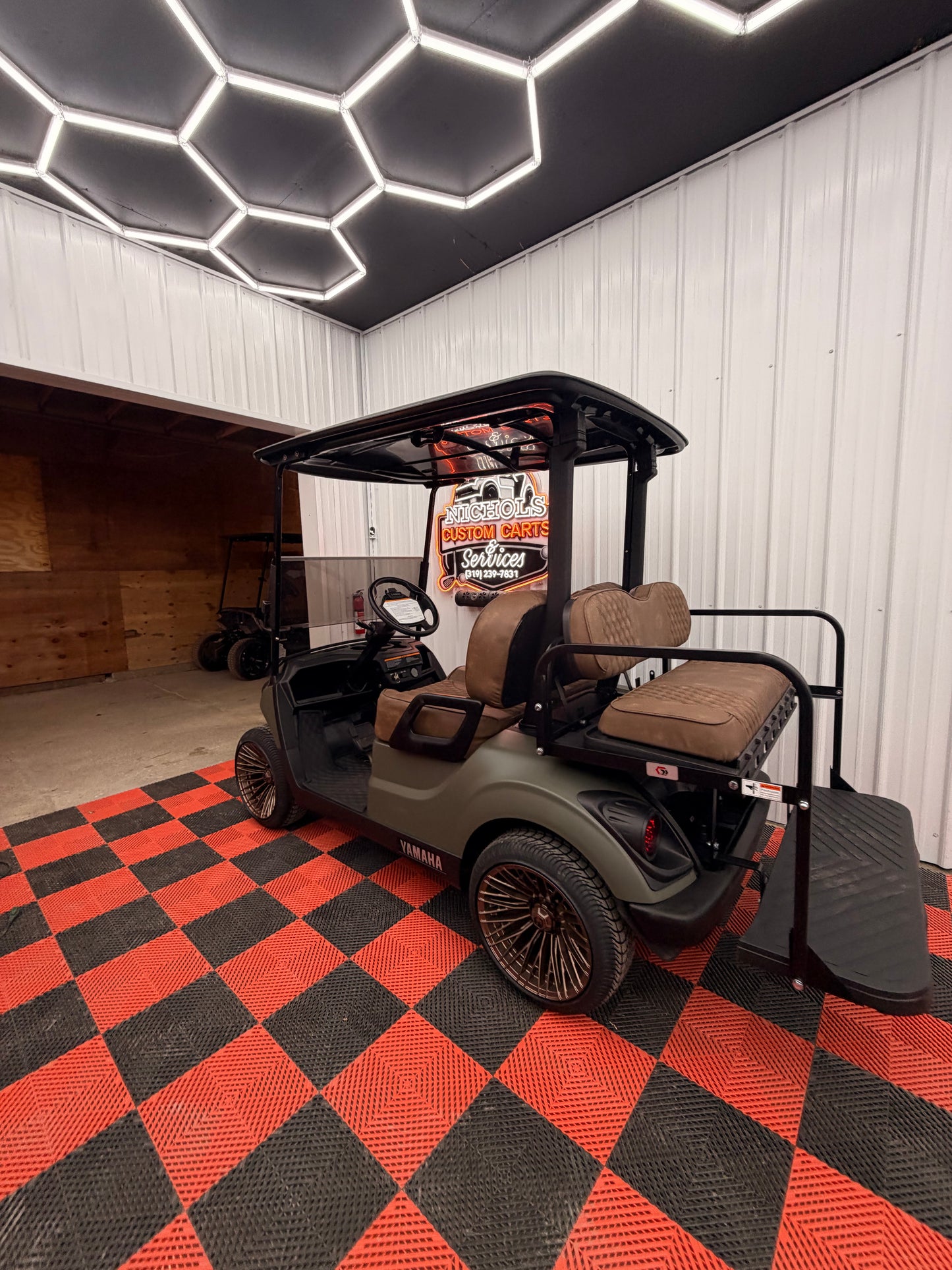 2022 Yamaha Gas EFI QT(4 Passenger, Luxury & Street Legal Kit)
